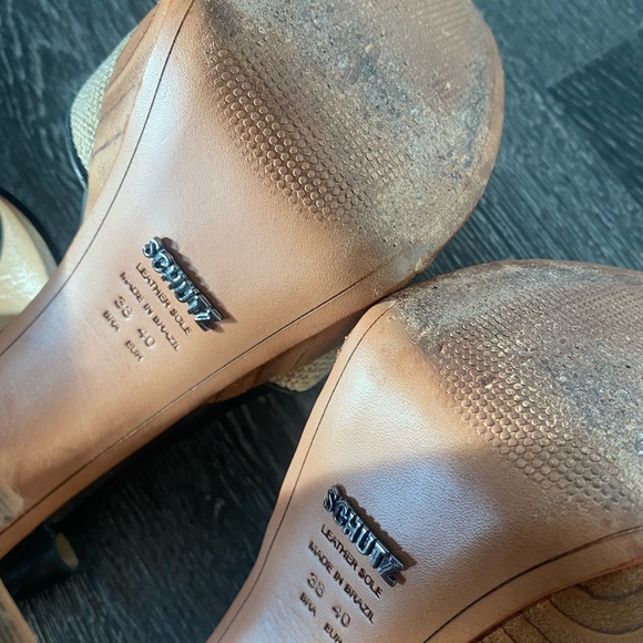 Schutz Leather & Wood Heels - Picture 5 of 7